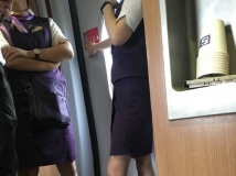 ������Ů����Ա�Ĺ���Ь���ۼ����أ���ĺ�