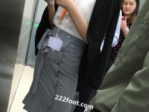 ��Ůͬ���°�󣬸߸�Ь�����˹�˾������Ʒ��ζ��