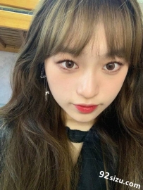 Сѧ�õ�35��ۺ챴��ͷ��û�뵽һ˫Ь���ԴӸ��д�����ѧ