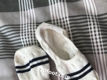 ����ͼ����˾��������Ůͬ�º���Ů�ѷ���һ�����ᣬЬ��ζ������